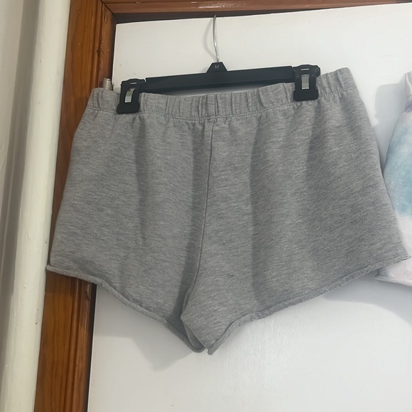 Love Fire Girls shorts 2 pairs size Large - Picture 5 of 9